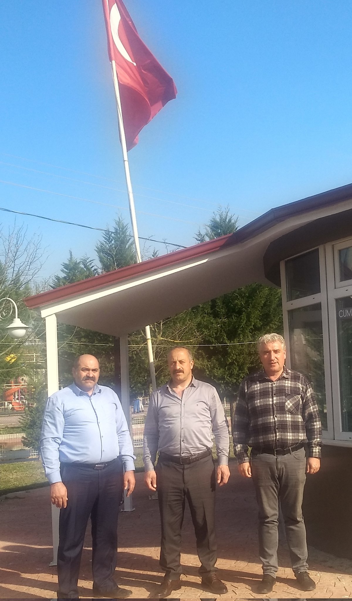 Arifiye Cumhuriyet Mahallesi Muhtarına Ziyaret