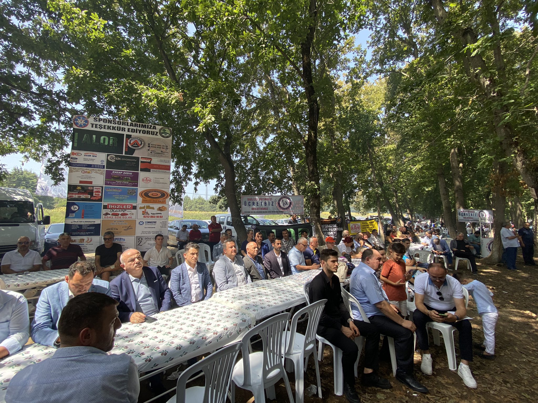  Batı Karadenizliler Dayanışma ve Yardımlaşma Derneği ile Bartın Özbaşı Köyü Yardımlaşma ve Dayanışma Derneği’nin düzenlediği piknik programı.