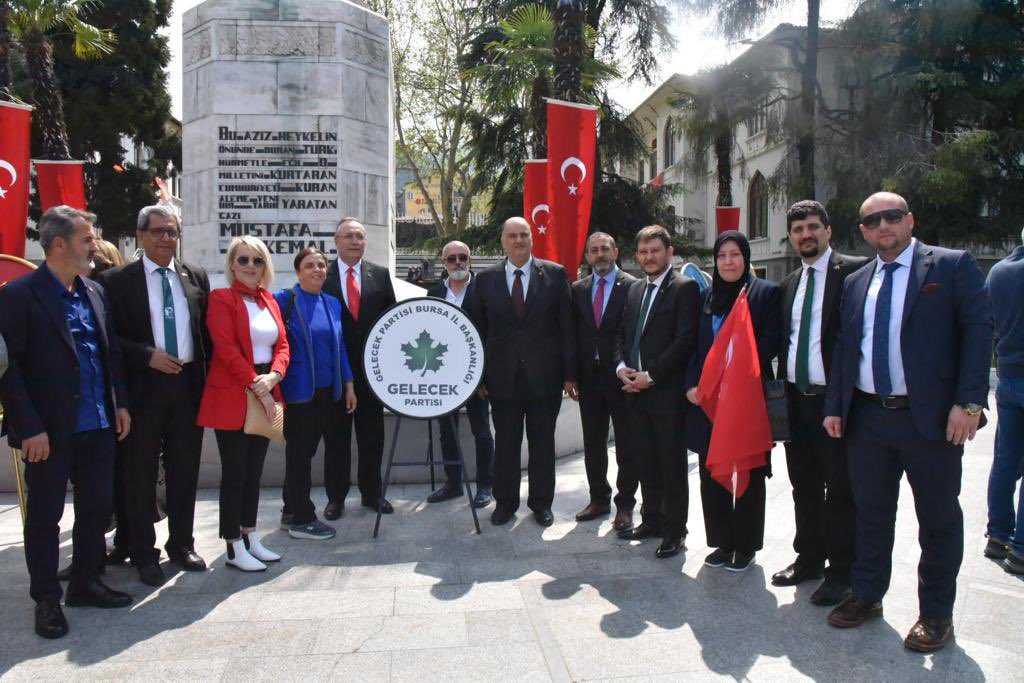 CHP nin düzenlediği 23 Nisan törenine katılım sağladık.