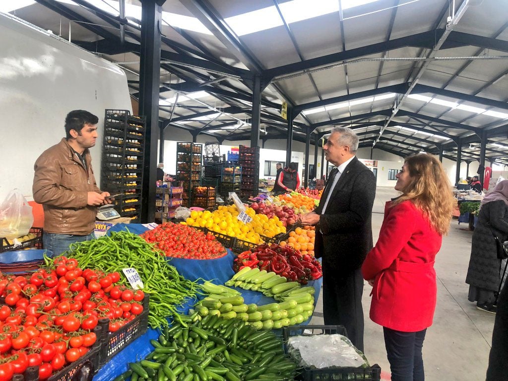 Genel Başkan Yardımcılarımız İle Kartepe Esnafının Yanında Olduk