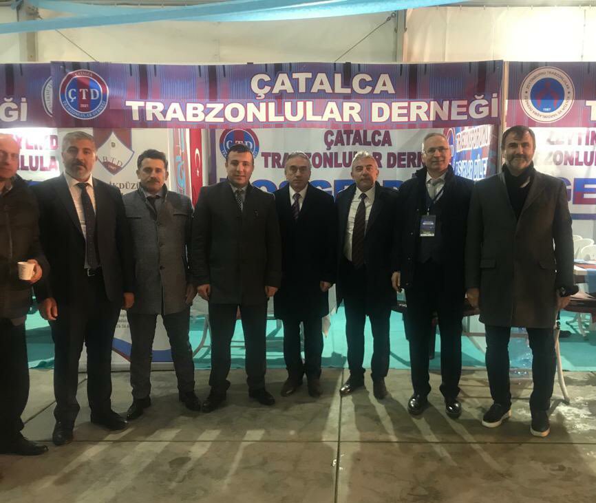 İl Başkan Yardımcımız Uğur Avni Başarır, teşkilat mensuplarımız ile birlikte Trabzon Dernekler Federasyonu’nun stantlarını ziyaret etti