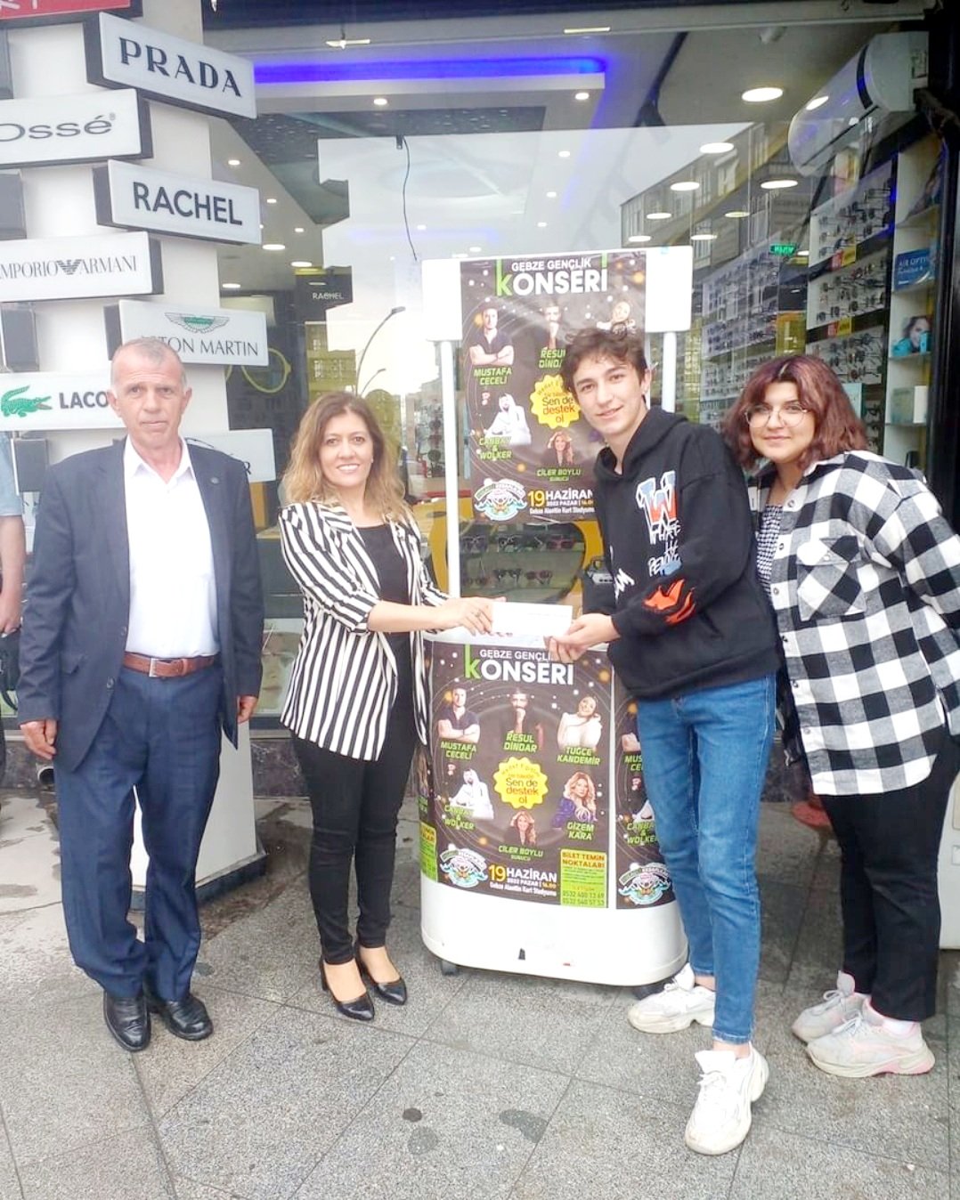 İl Başkanımız Serap Çakır ile birlikte Kocaeli Giresun Keşaplılar Derneği öncülüğünde Alaattin Kurt Stadyumu'nda gerçekleşecek