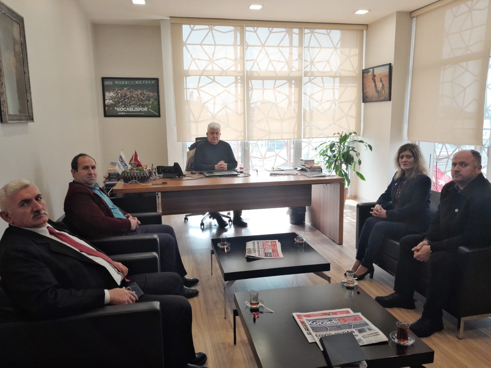 İl Başkanımız Serap Çakır ile Özgür Kocaeli Gazetesi' ni ziyaret ettik.