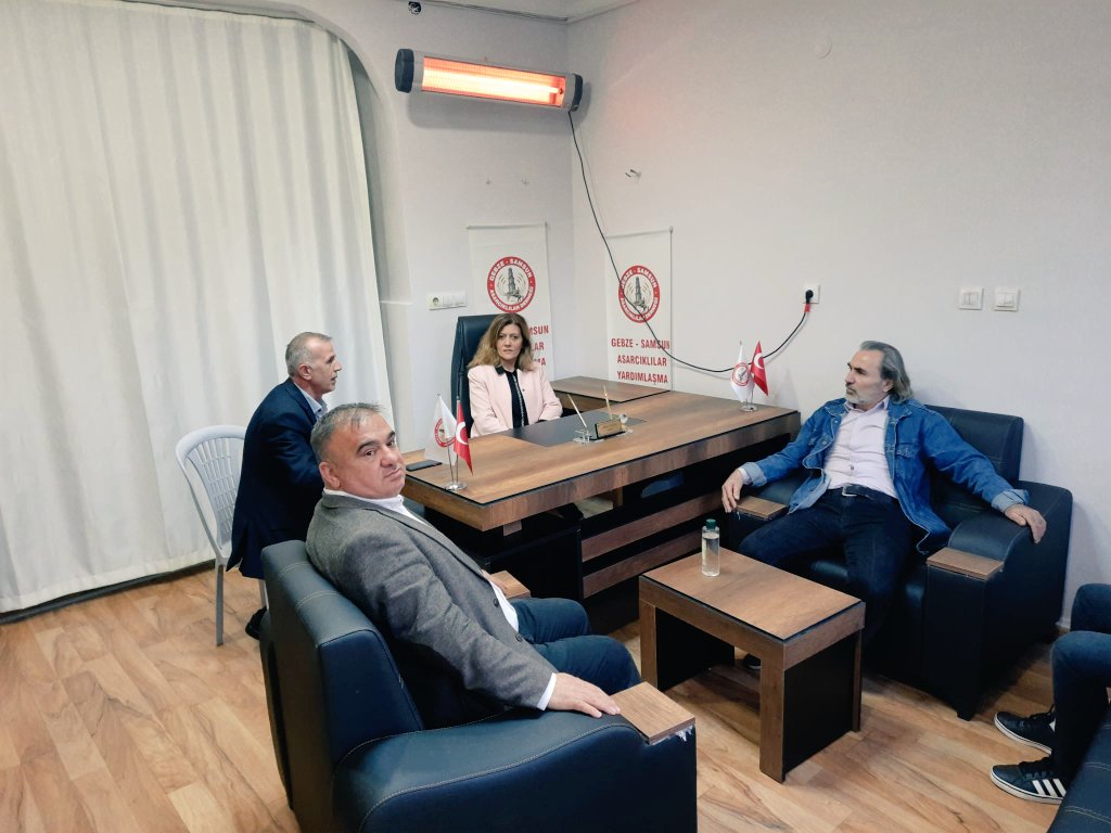 İl Başkanımız Serap Çakır, programları öncesi Samsun Asarcıklılar Derneği'ni ziyaret etti.