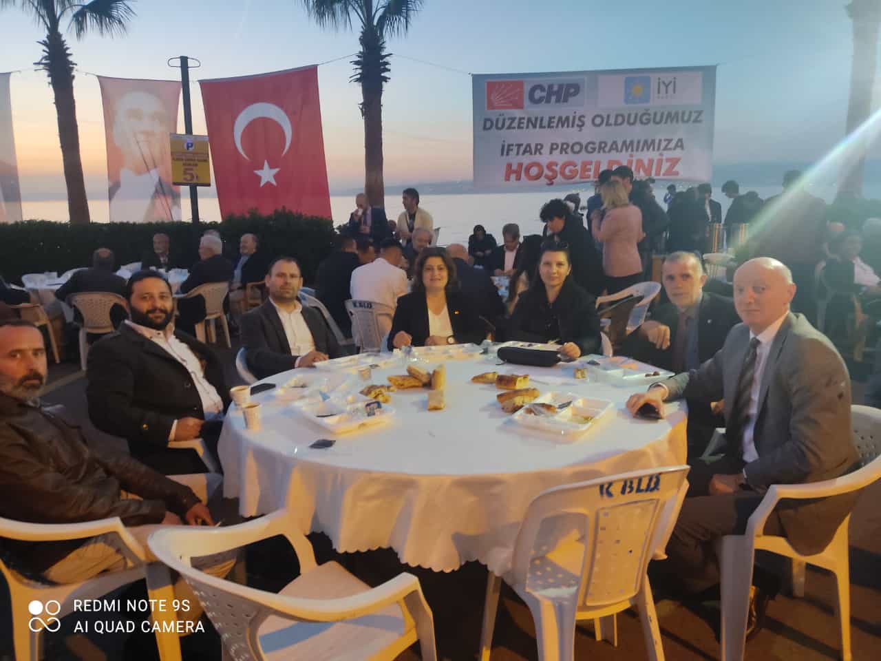 İl Başkanımız Serap Çakır ve İl Başkanlığımızı temsilen  iftar programına katıldık