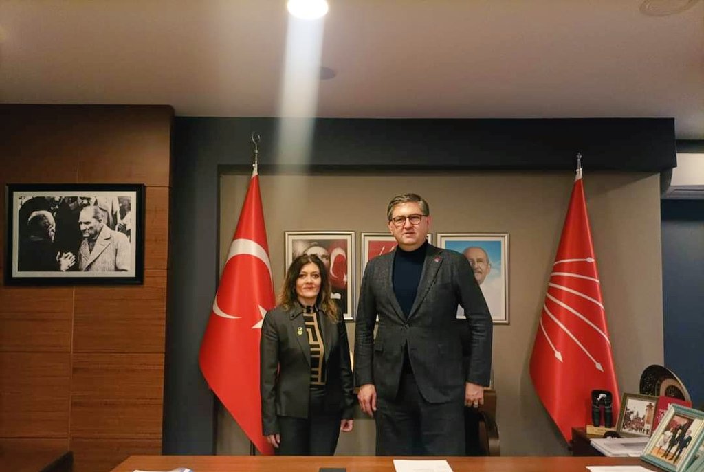 İl Başkanımız Sn.Serap Çakır ile CHP Kocaeli İl Başkanlığı'nı ziyaret ettik