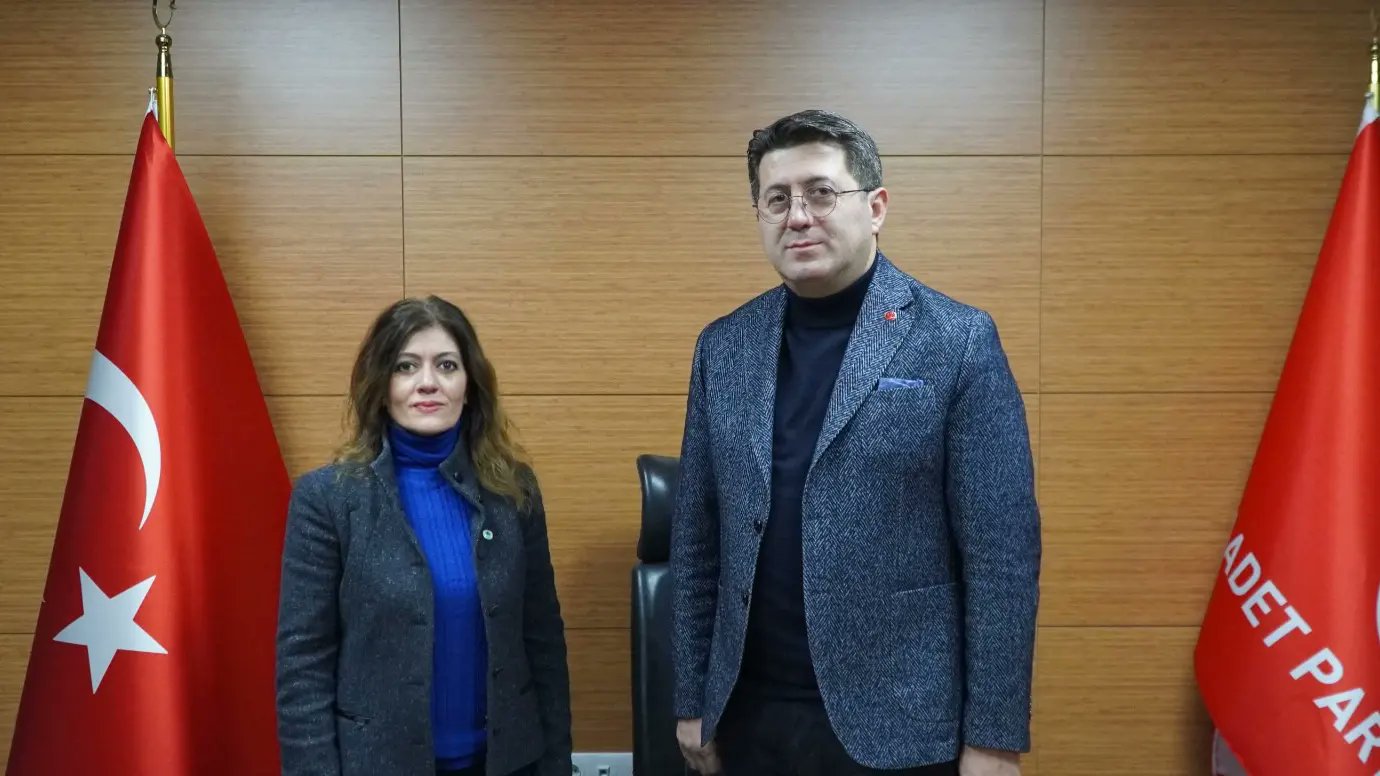 İl Başkanımız Sn.Serap Çakır ile Saadet Partisi Kocaeli İl Başkanlığı'nı ziyaret ettik.
