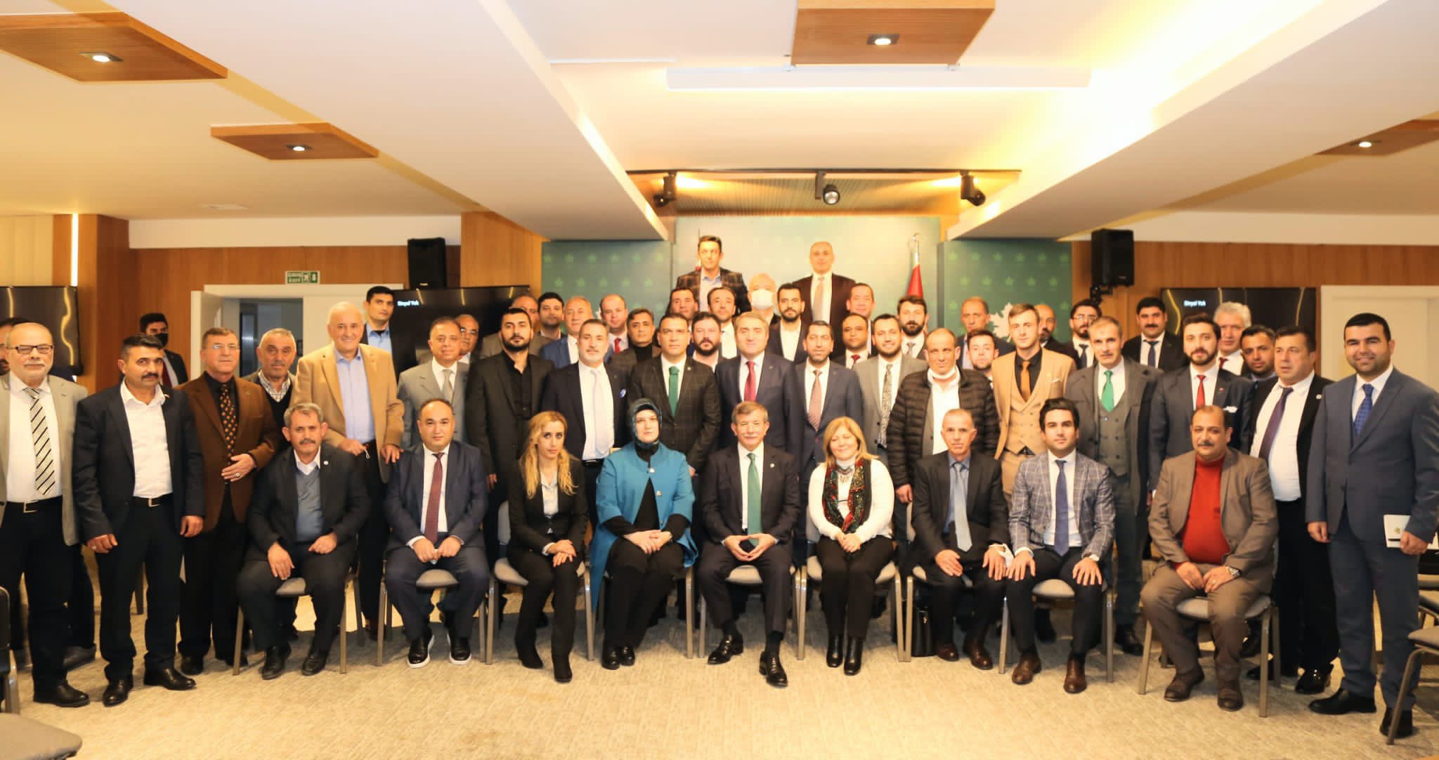 İl Teşkilat Başkanımız Mehmet Fatih Yaşar, Genel Başkanımız Sn. Ahmet Davutoğlu'nun da katılımlarıyla Genel Merkezimizde düzenlenen İl Teşkilat Başkanları Toplantısı'na katıldı