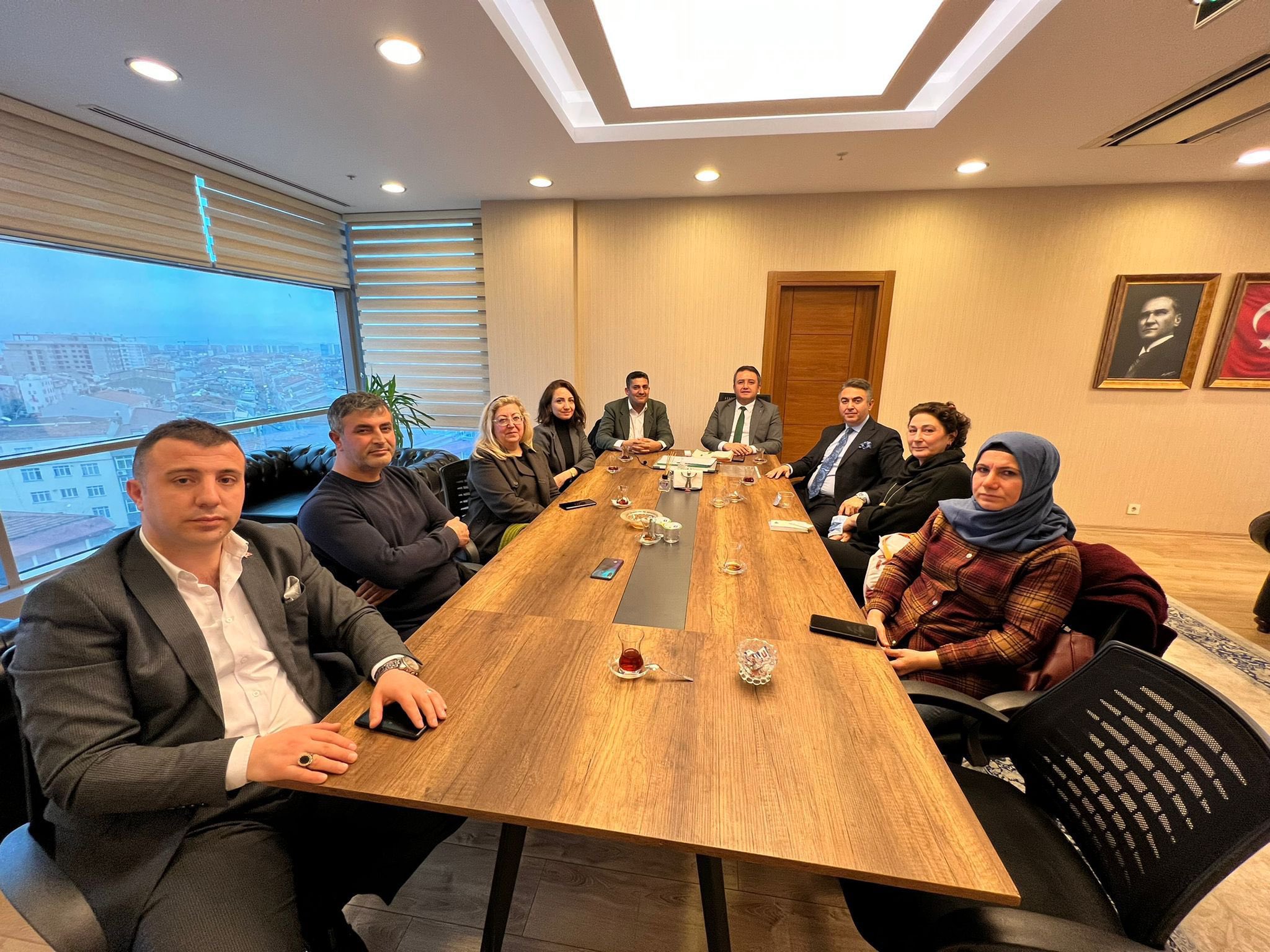 KESK Haber-Sen Genel Başkanı Sn. Mesut Balcan ve İstanbul 4. ve 5. Şube Başkanları ile Sendika Yöneticileri, İl Başkanımız İsa Mesih Şahin'i ziyaret ettiler
