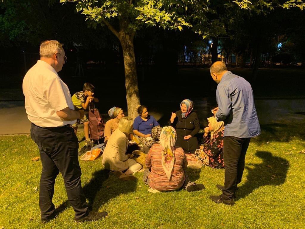 Sayın İl başkanımız Alpaslan Yıldızın önderliğinde il başkan Yardımcılarımız Osmangazi ilçe birlikte Osmangazi Merinos Park ta vatandaşlarımız ile bir araya geldik.